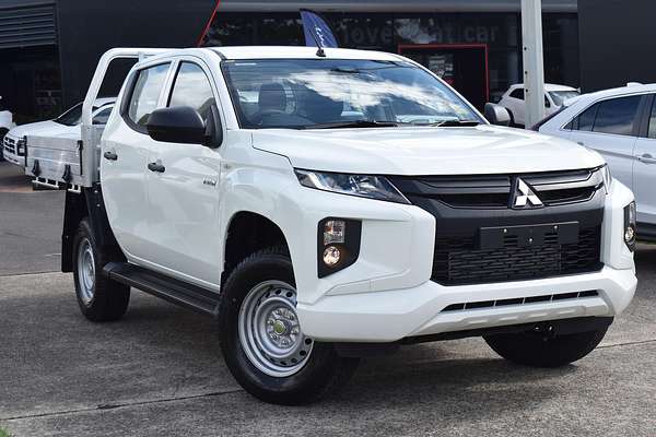 2024 Mitsubishi Triton GLX MR 4X4