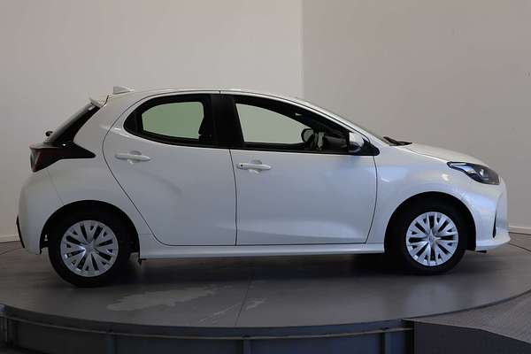 2022 Toyota Yaris Ascent Sport MXPA10R