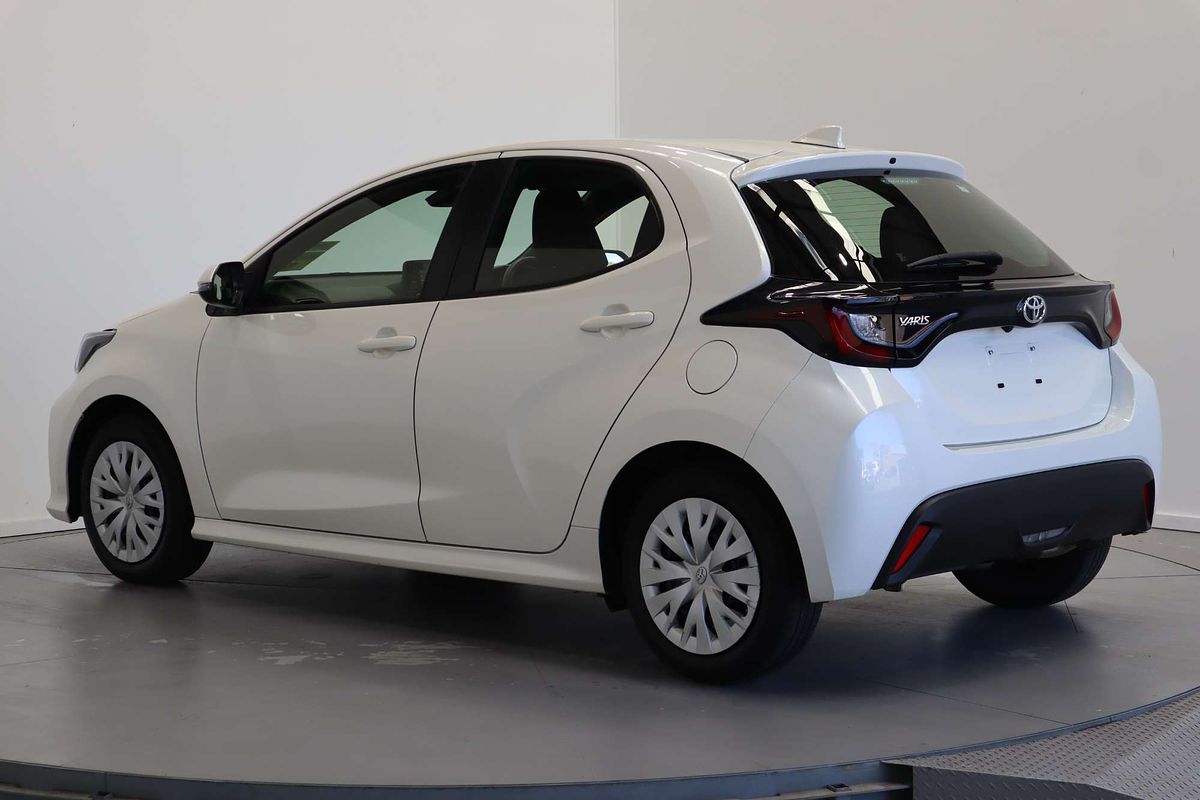 2022 Toyota Yaris Ascent Sport MXPA10R