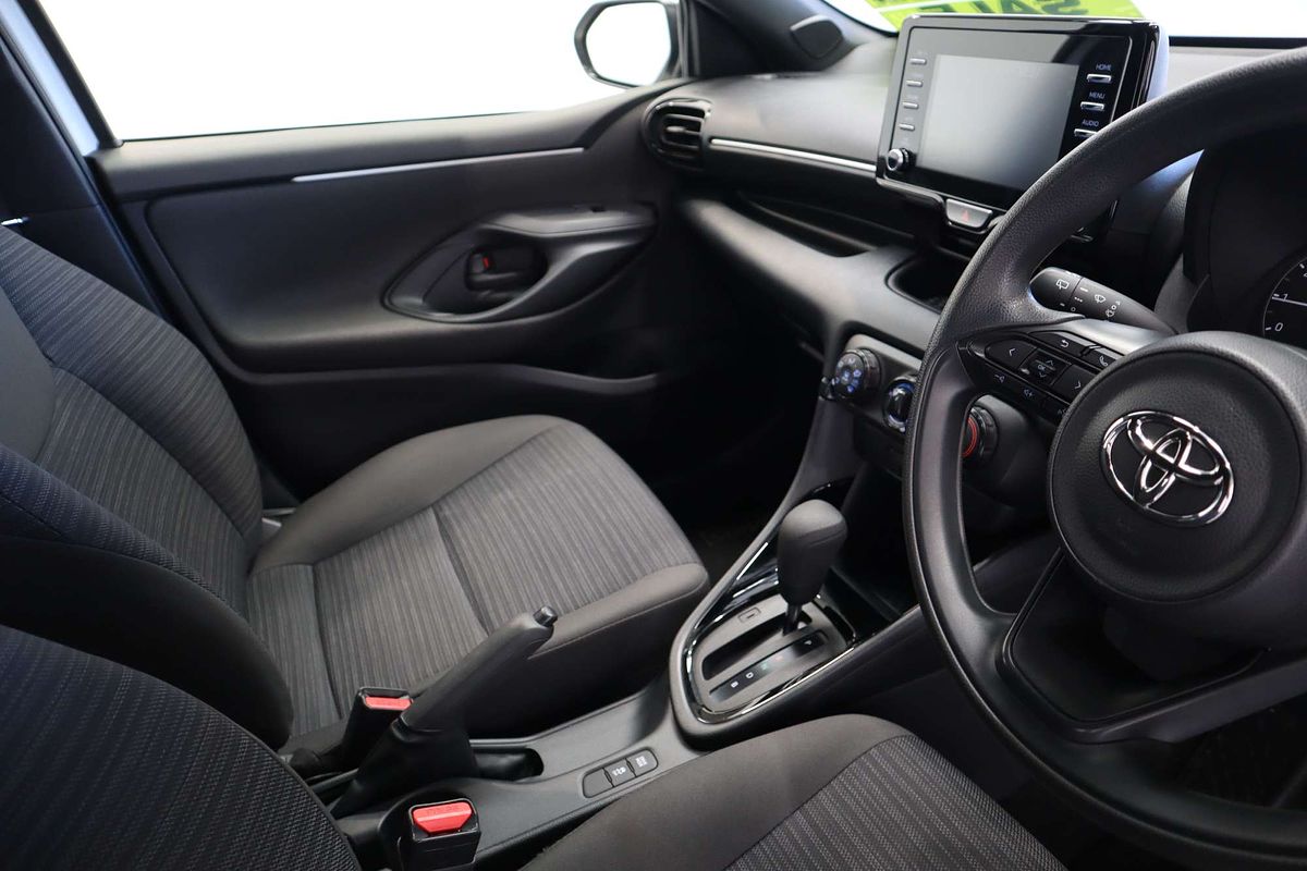 2022 Toyota Yaris Ascent Sport MXPA10R