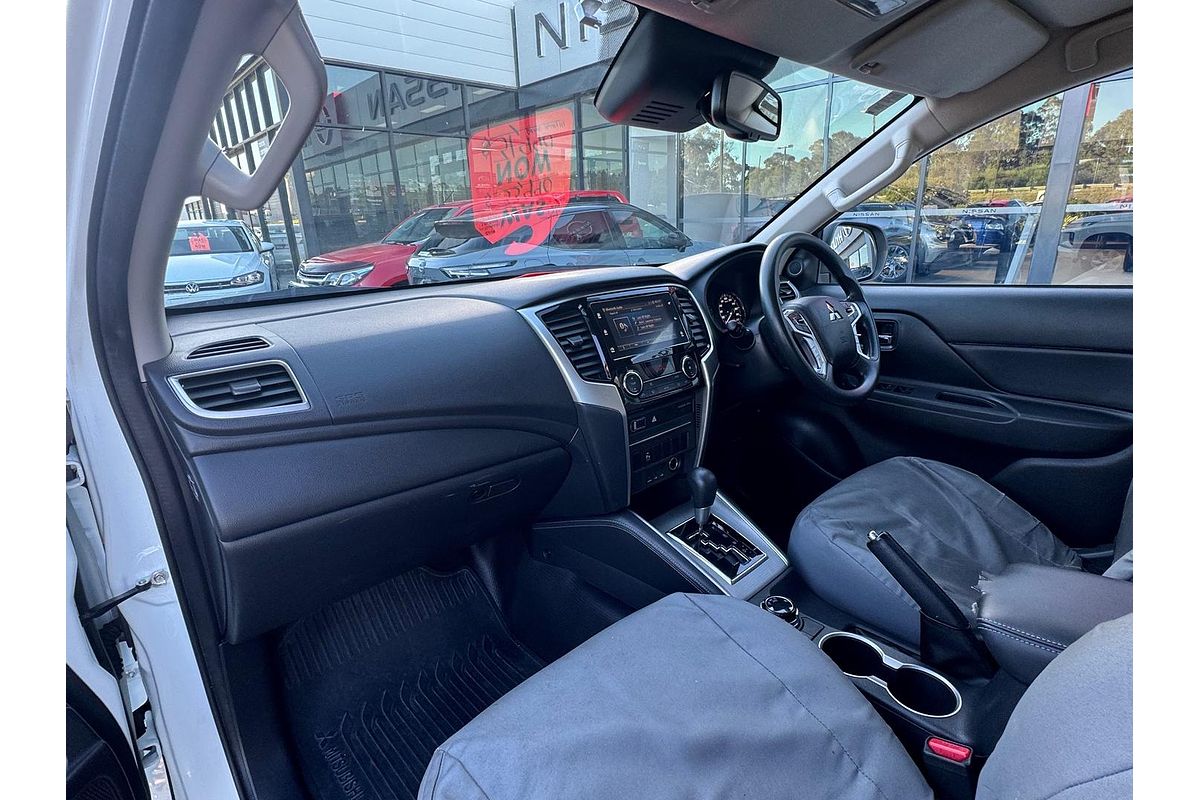 2019 Mitsubishi Triton GLX+ MR 4X4