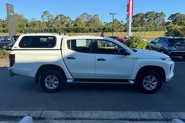 2019 Mitsubishi Triton GLX+ MR 4X4