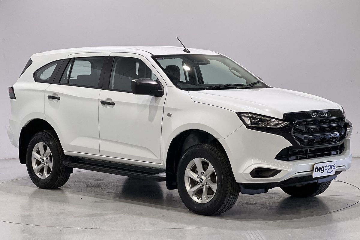 2023 Isuzu MU-X LS-M