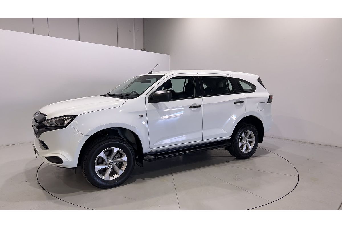 2023 Isuzu MU-X LS-M