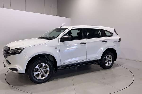2023 Isuzu MU-X LS-M