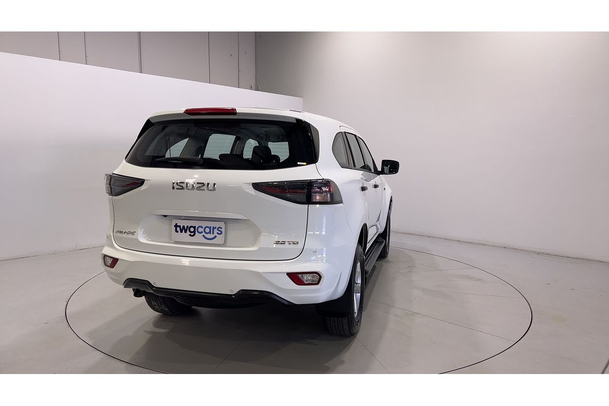 2023 Isuzu MU-X LS-M