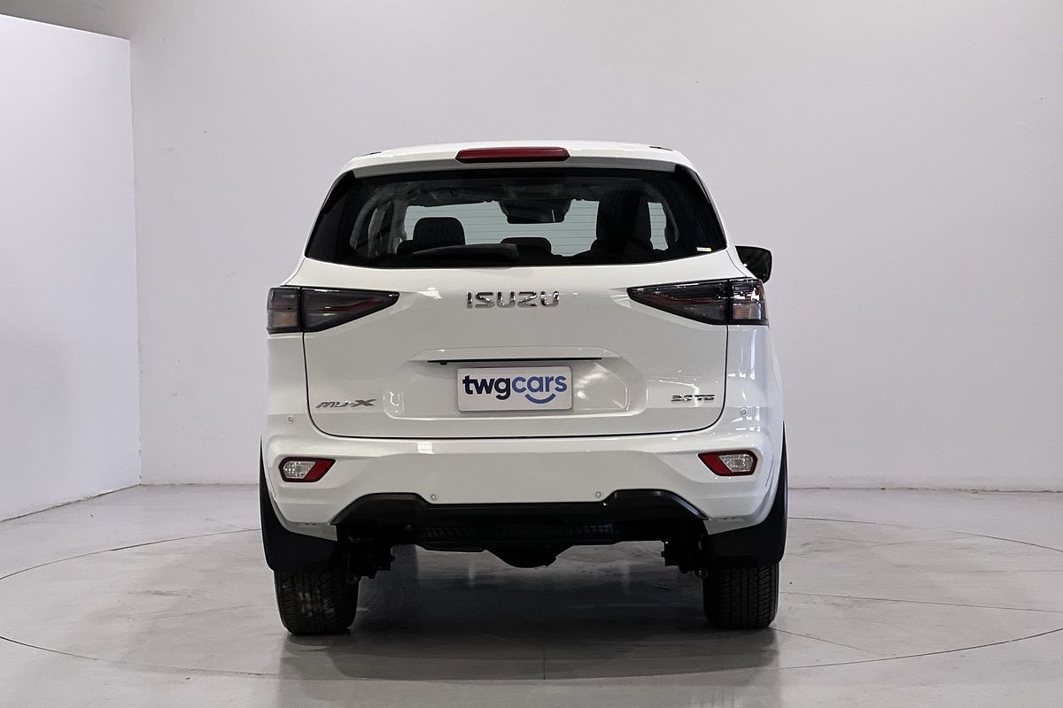 2023 Isuzu MU-X LS-M