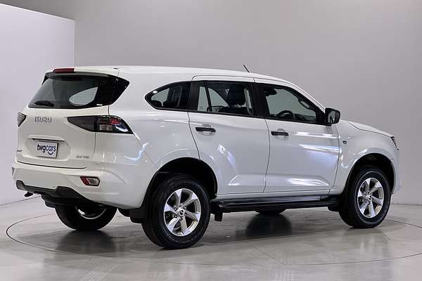 2023 Isuzu MU-X LS-M