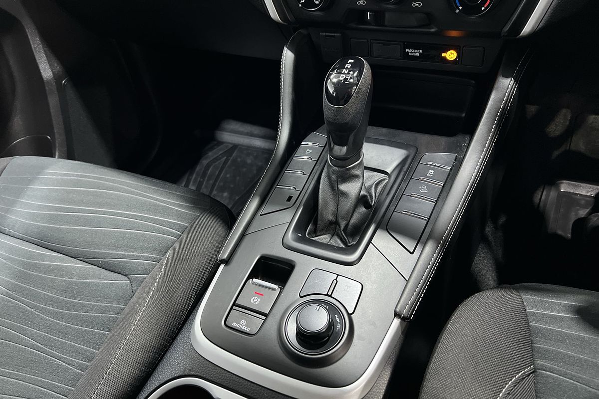2023 Isuzu MU-X LS-M