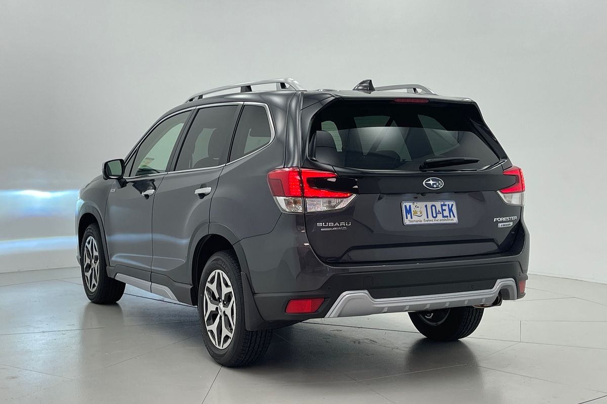 2024 Subaru Forester Hybrid L S5