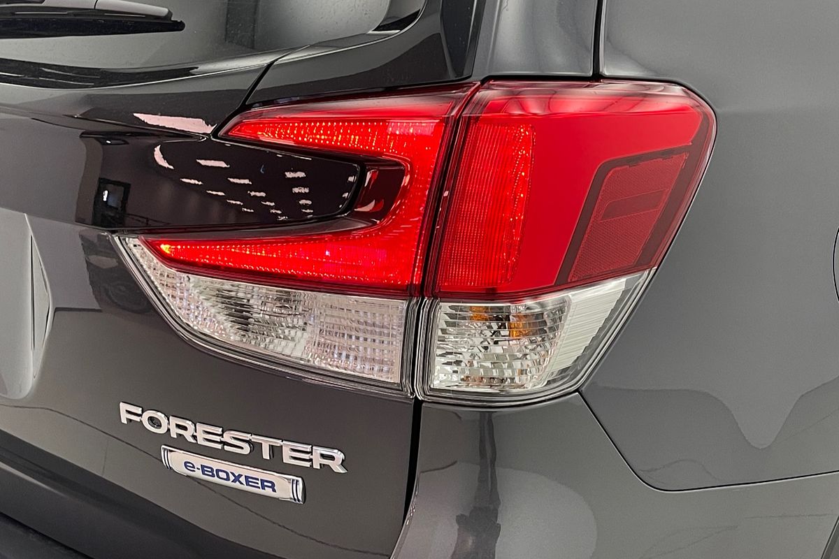 2024 Subaru Forester Hybrid L S5
