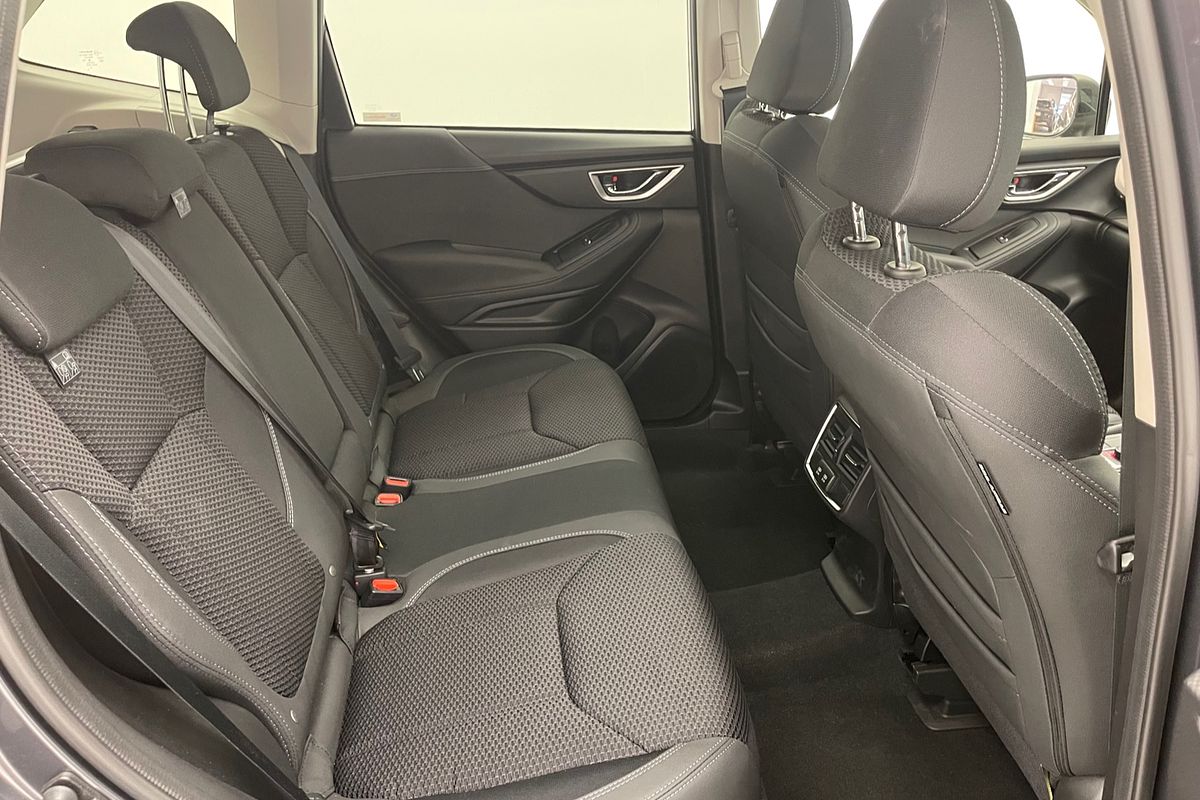 2024 Subaru Forester Hybrid L S5