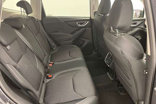 2024 Subaru Forester Hybrid L S5