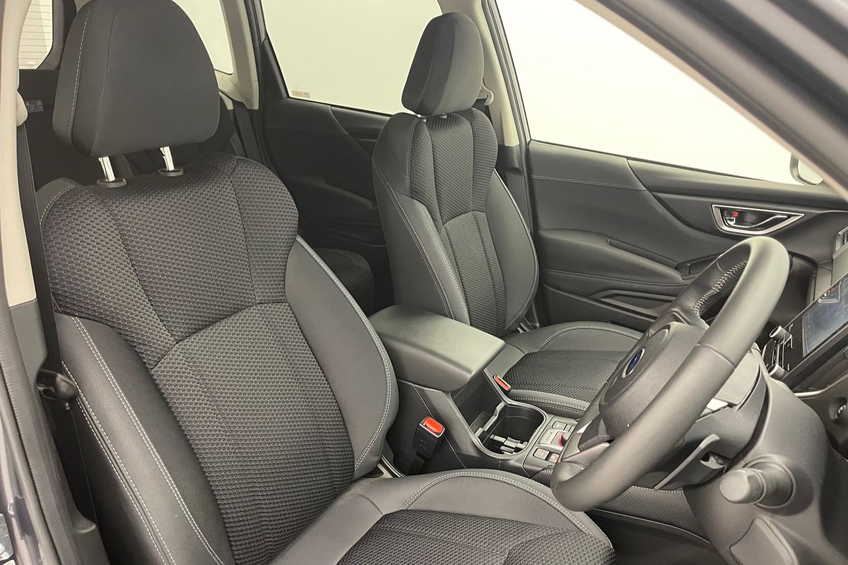 2024 Subaru Forester Hybrid L S5