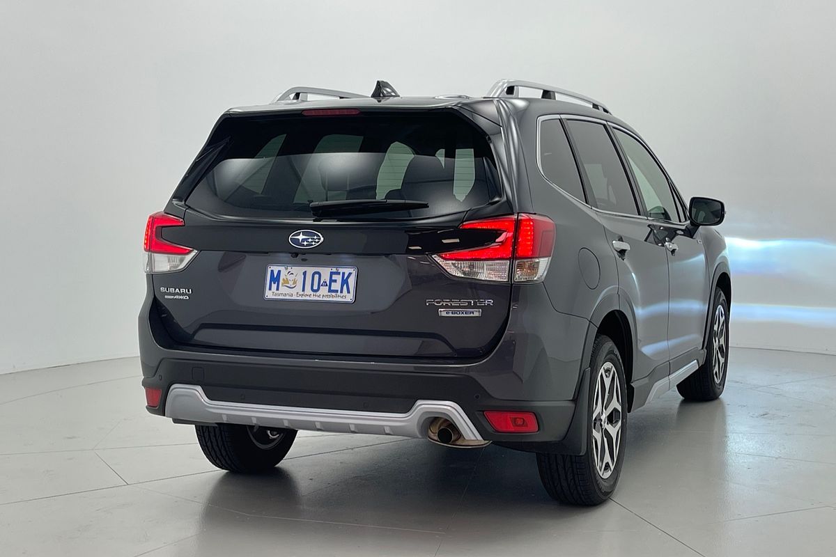 2024 Subaru Forester Hybrid L S5