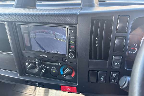 2022 Isuzu N Series NNR 45-150 4x2 SWB