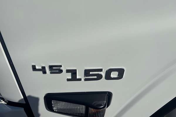 2022 Isuzu N Series NNR 45-150 4x2 SWB
