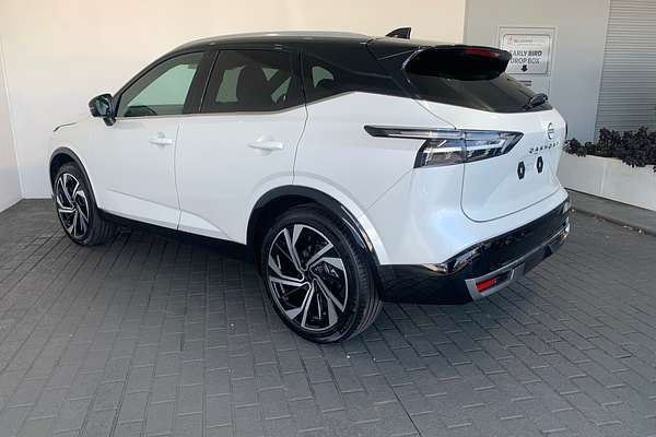 2025 Nissan QASHQAI Ti-L J12