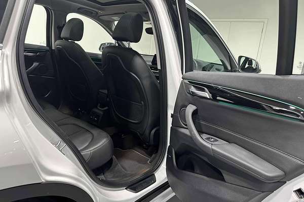 2020 BMW X1 xDrive25i F48 LCI