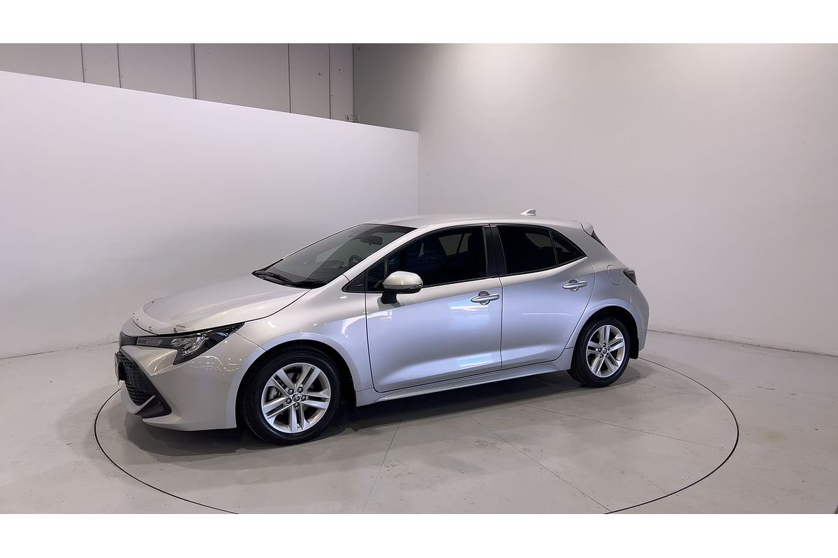 2018 Toyota Corolla Ascent Sport MZEA12R