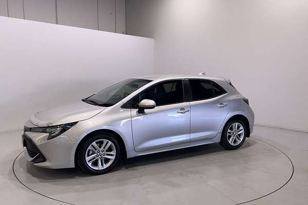 2018 Toyota Corolla Ascent Sport MZEA12R