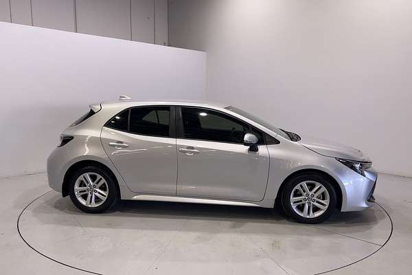 2018 Toyota Corolla Ascent Sport MZEA12R