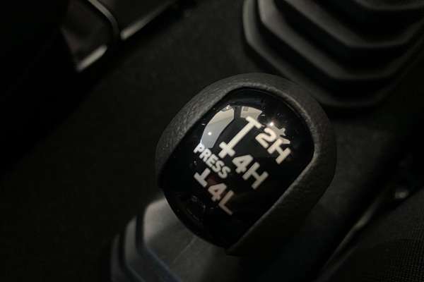 2024 Suzuki Jimny GLX GJ