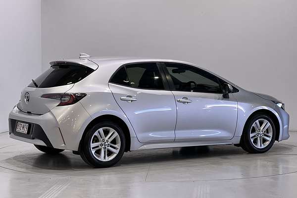 2018 Toyota Corolla Ascent Sport MZEA12R