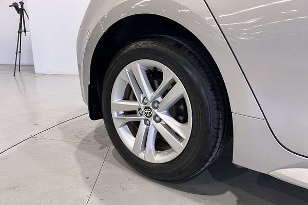 2018 Toyota Corolla Ascent Sport MZEA12R