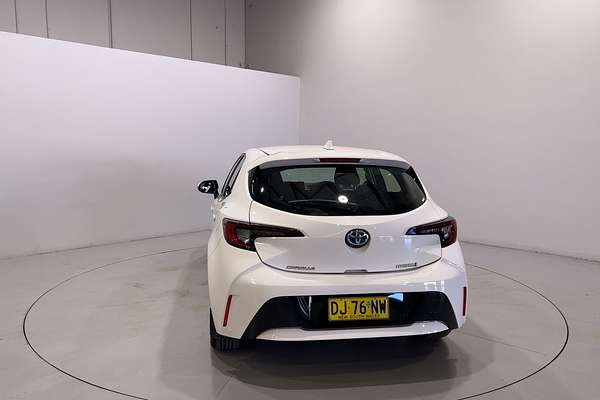 2023 Toyota Corolla Ascent Sport Hybrid ZWE219R