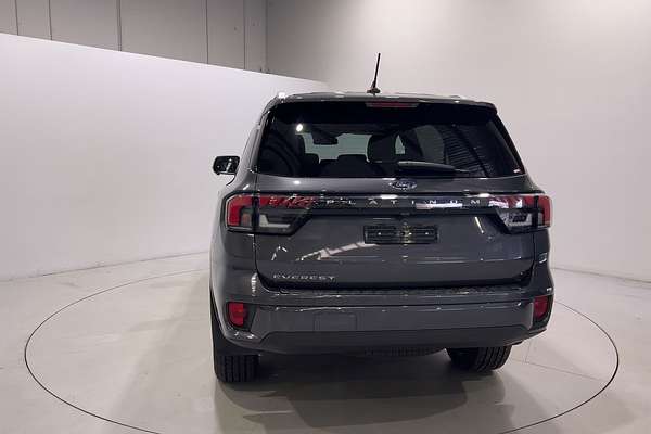 2024 Ford Everest Platinum