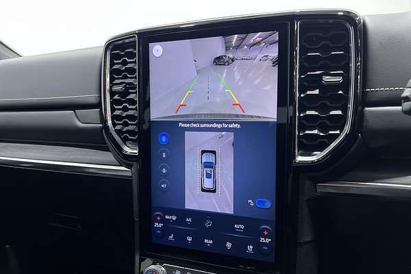 2024 Ford Everest Platinum
