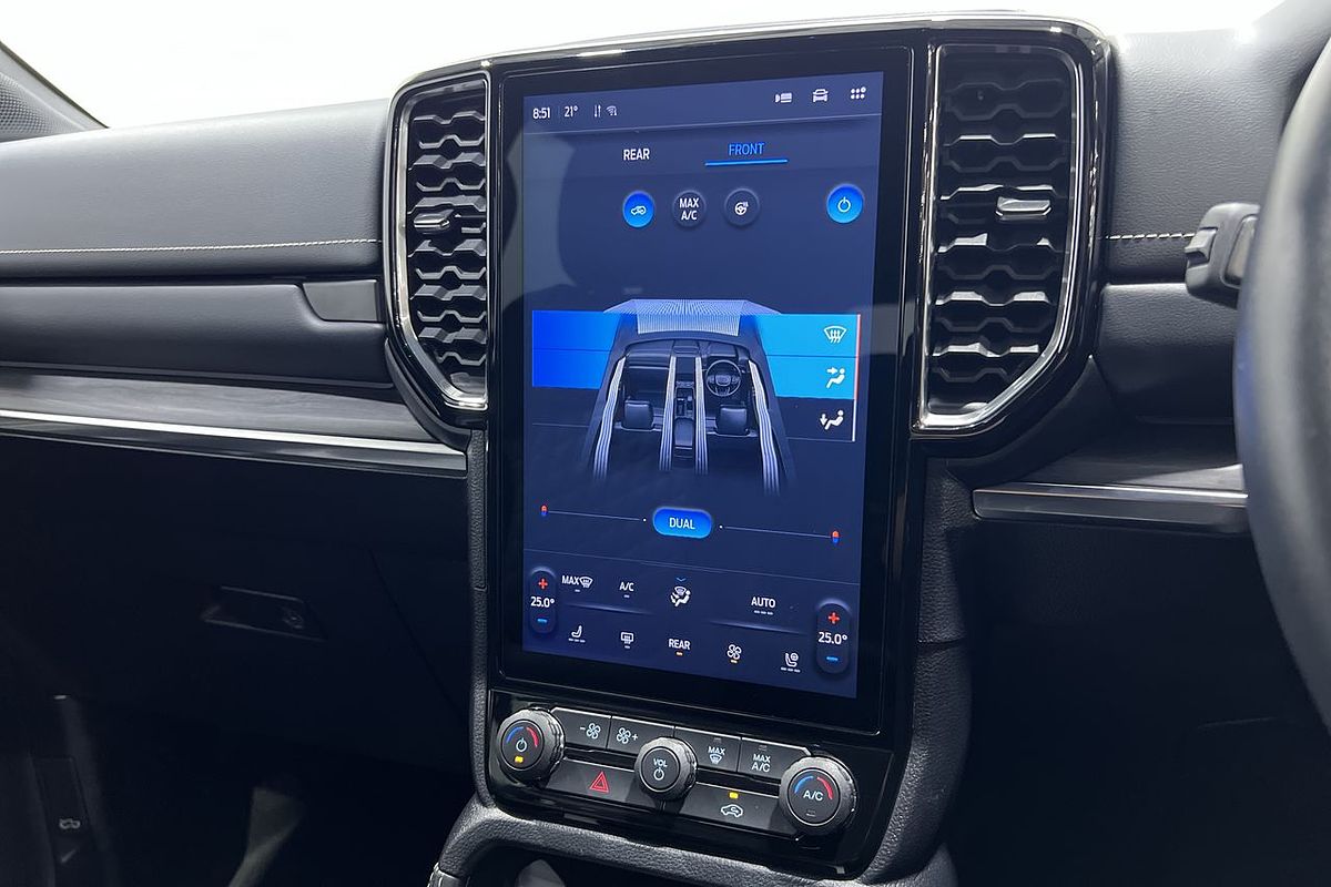 2024 Ford Everest Platinum