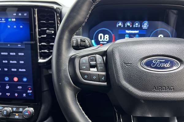 2024 Ford Everest Platinum