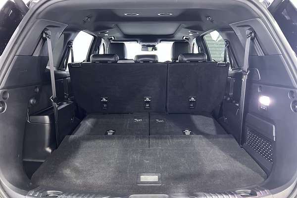 2024 Ford Everest Platinum