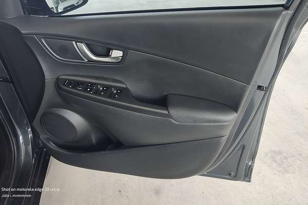 2020 Hyundai Kona Elite OS.3
