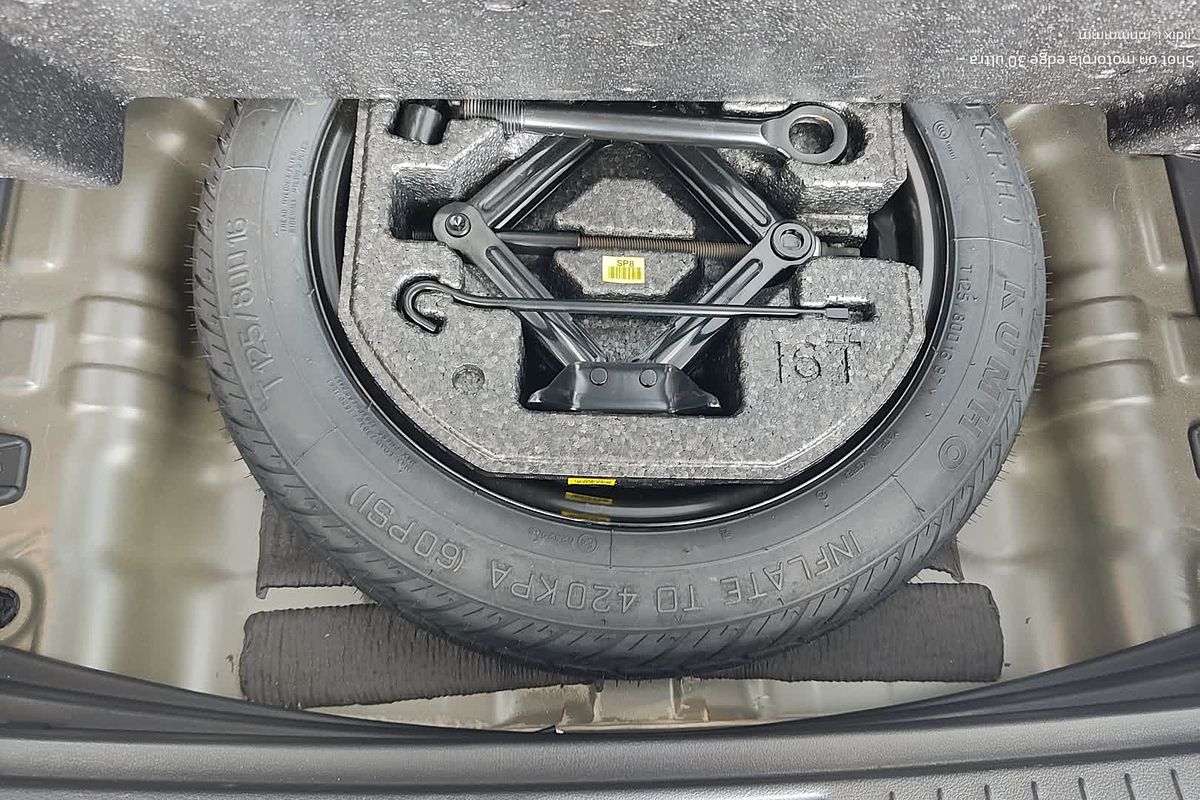 2020 Hyundai Kona Elite OS.3