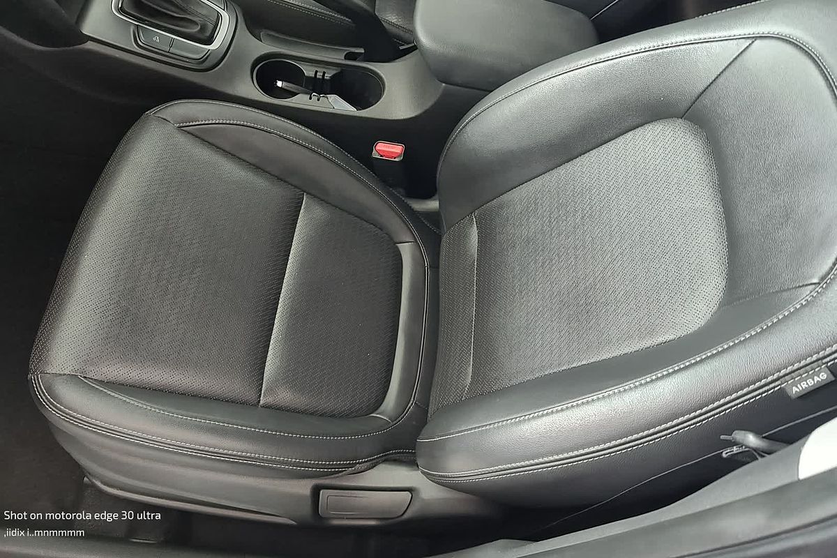 2020 Hyundai Kona Elite OS.3