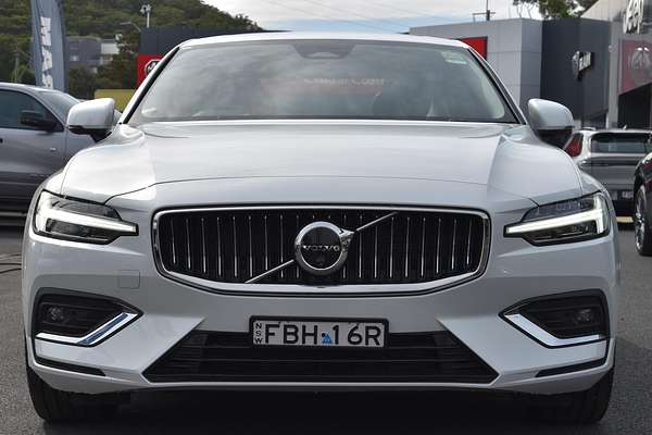 2024 Volvo S60 Ultimate B5 Bright