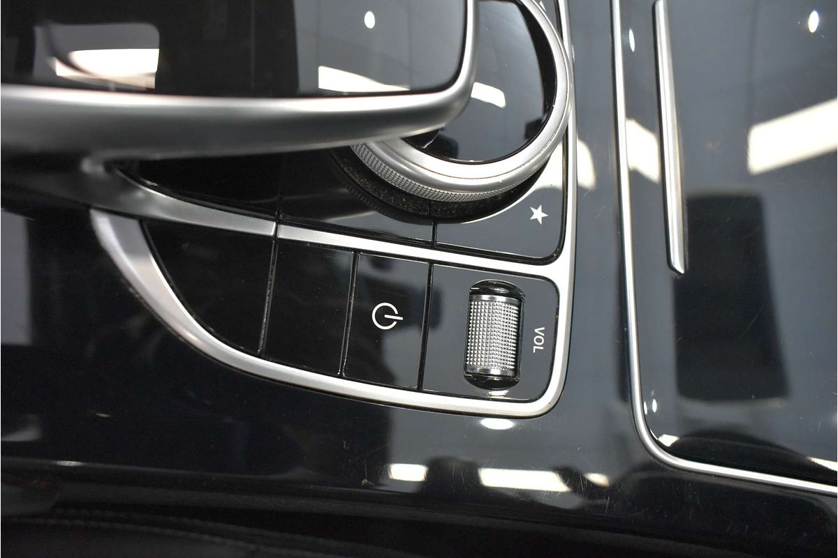 2018 Mercedes-Benz C-Class C200 W205