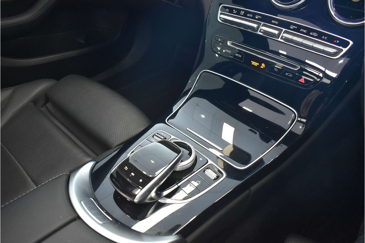 2018 Mercedes-Benz C-Class C200 W205