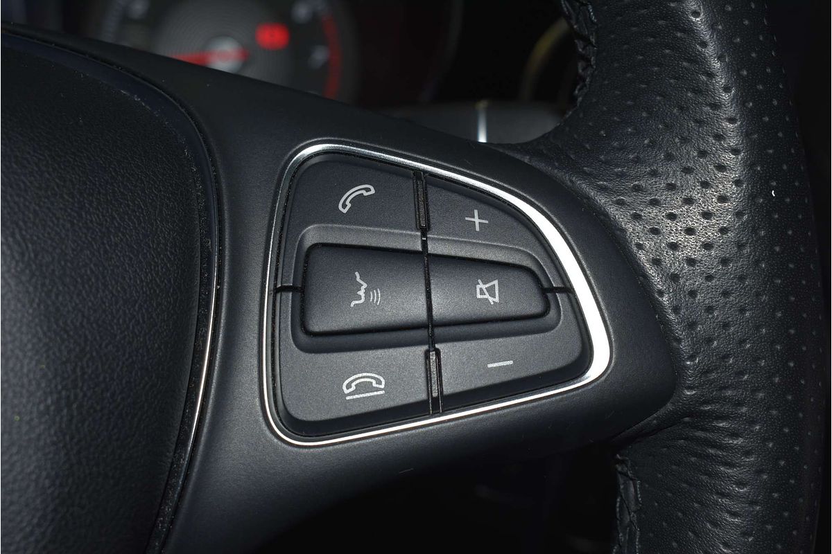 2018 Mercedes-Benz C-Class C200 W205