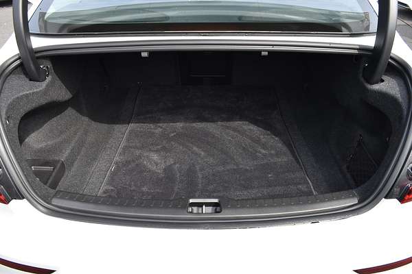 2024 Volvo S60 Ultimate B5 Bright