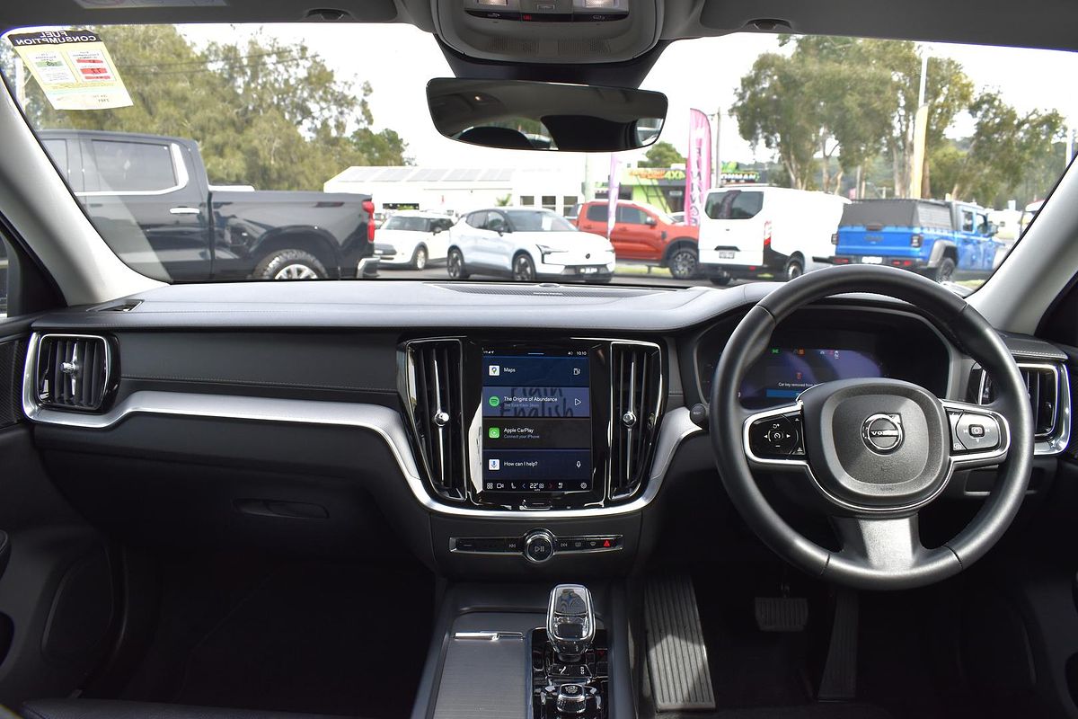 2024 Volvo S60 Ultimate B5 Bright