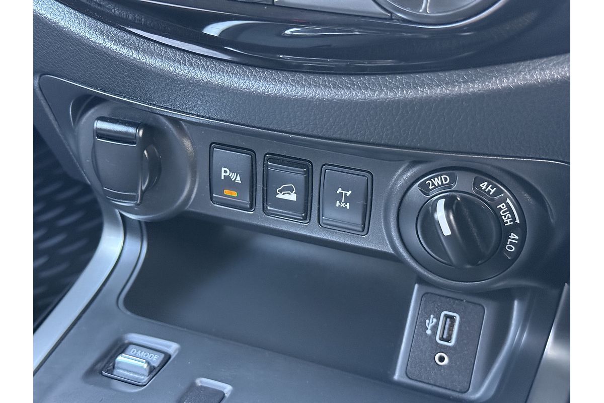 2021 Nissan Navara ST D23 4X4
