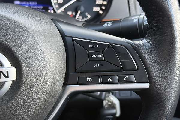 2021 Nissan Navara ST D23 4X4