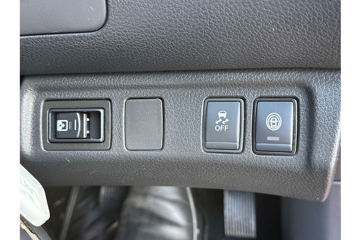 2021 Nissan Navara ST D23 4X4