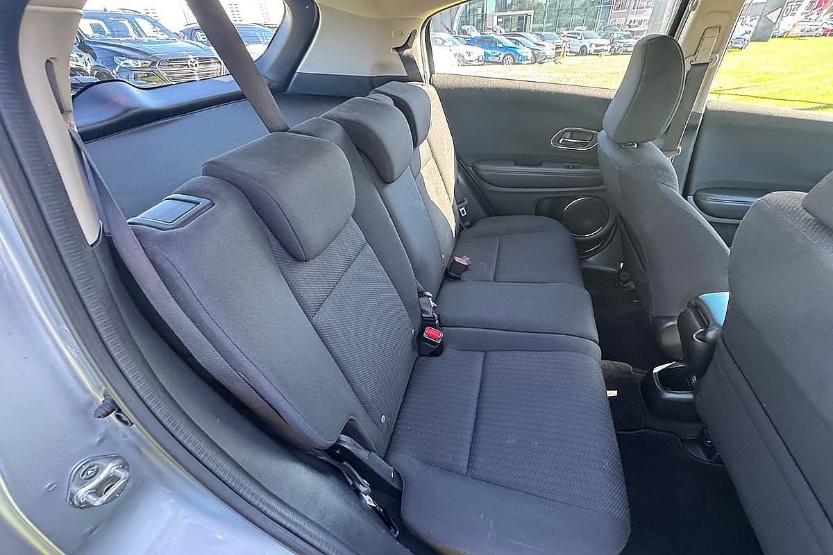 2016 Honda HR-V VTi-S