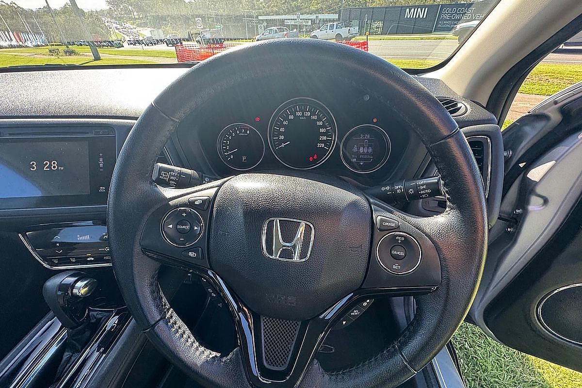 2016 Honda HR-V VTi-S