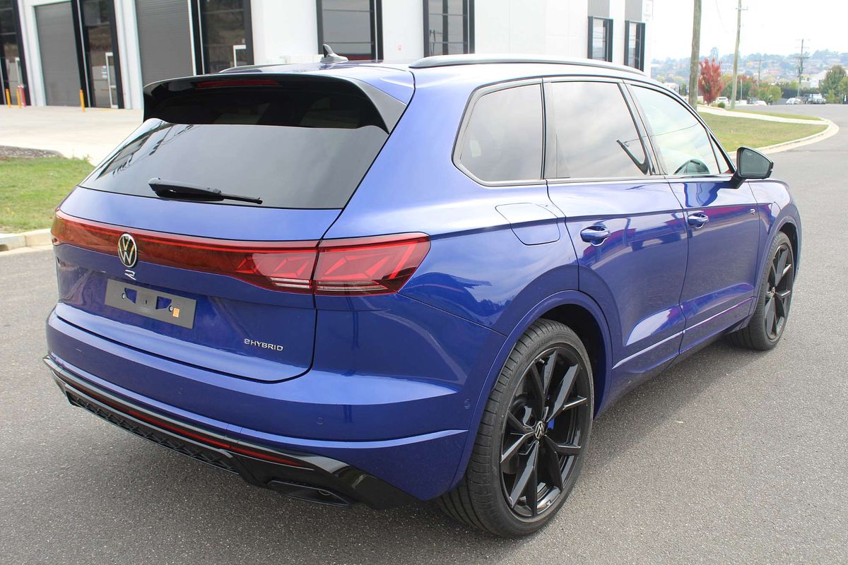 2024 Volkswagen Touareg R RC
